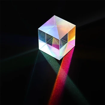 20*20*20 mm/0.78*0.78*0.78 i Optiske Cube Prisme laserstråle Kombination Toy cube Glas prisme regnbue Lys