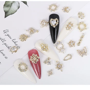 10 Stk Luksus Skinnende Zircon Legering 3D Nail Art Dekorationer Golden Klassiske Krystal Charme Smykker Manicure Design Tilbehør