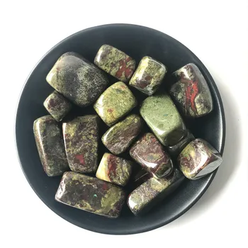 100 g Dragon Blodet Væltede Sten Uregelmæssige Polering Naturlige Rock Mineralske Perle Til Chakra Healing Home Tilbehør til Udsmykning
