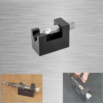 AR-15 Bolt Afmontering Af Pistol Cleaning Kit Bolt Luftfartsselskab Carbon Skraber Værktøj