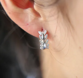 Forår mode cz zircon olive leaf øre ringe delikat sødmefuld vilde tendens temperament kvindelige pige 925 sølv øreringe smykker